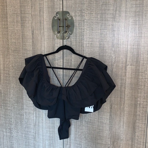 Zara One Piece Ruffled Swimsuit - Picture 11 of 17